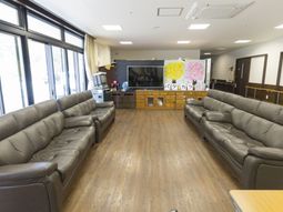 快適なラウンジ空間