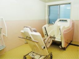 清潔な浴室設備
