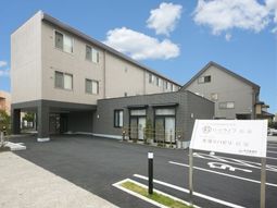 清潔感のある施設外観