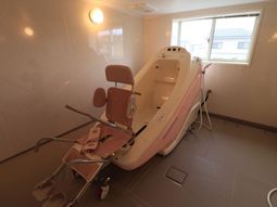 バリアフリー浴室設備
