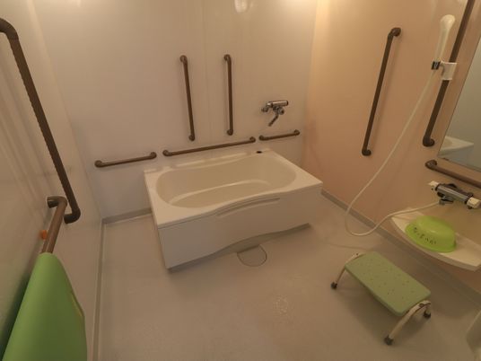 安全な浴室設備