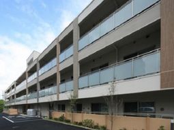 清潔感ある施設の外観