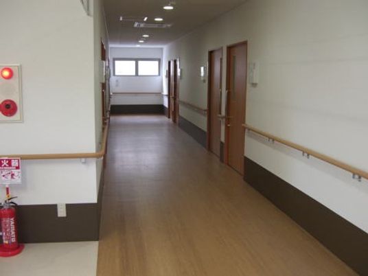 清潔感のある廊下