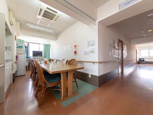 共用ダイニングスペース
