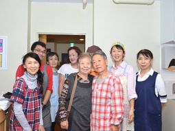 スタッフと利用者の集合