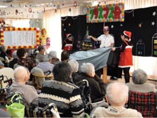 イベントが行われる多目的室