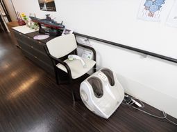 マッサージ器具のある廊下