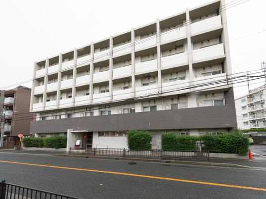 清潔感のある建物外観