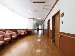 廊下の清潔な空間