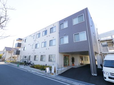 清潔な外観の建物