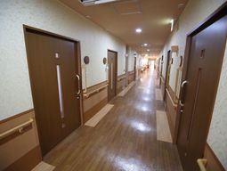 清潔感のある廊下の様子