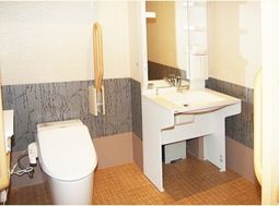 清潔なトイレの一室