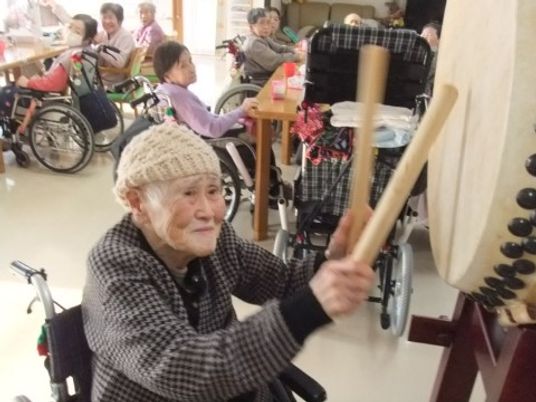 利用者のレクリエーション風景