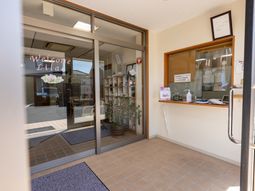 エントランスの優しい雰囲気