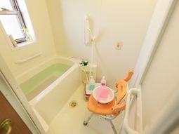 清潔な浴室設備