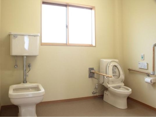 清潔感のあるトイレ空間