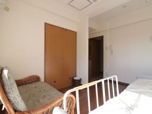 居室の明るい空間