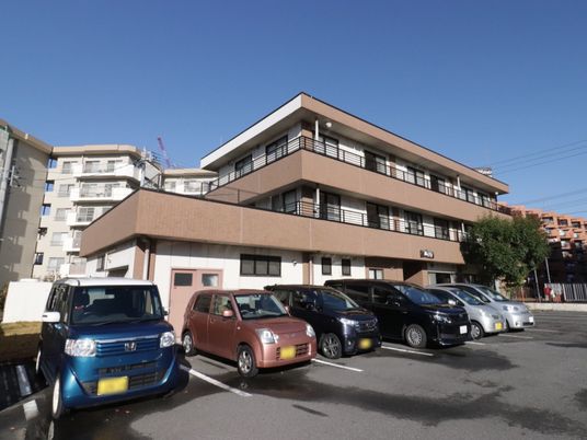 清潔感ある建物外観