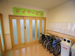 デイサービス室入口