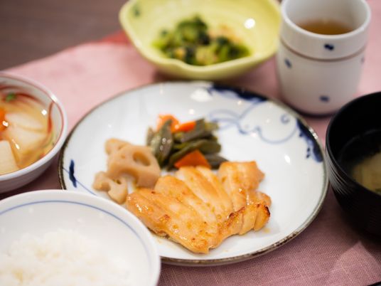 和風の健康的な食事