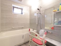 バリアフリー浴室設備
