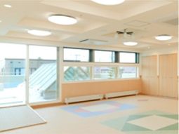 明るい和室の居室