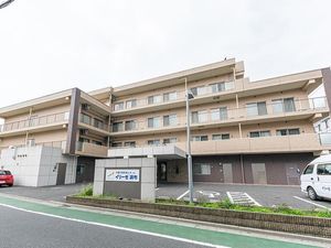 多階層建物の外観
