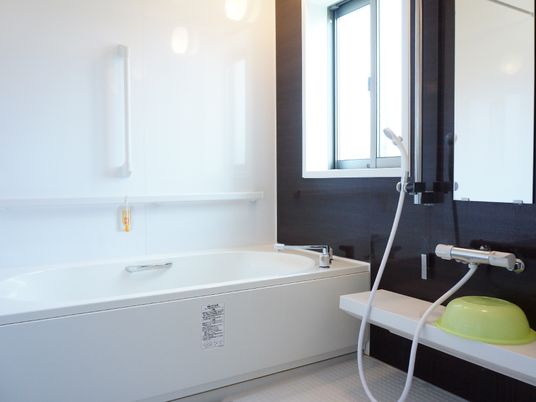 清潔感ある浴室