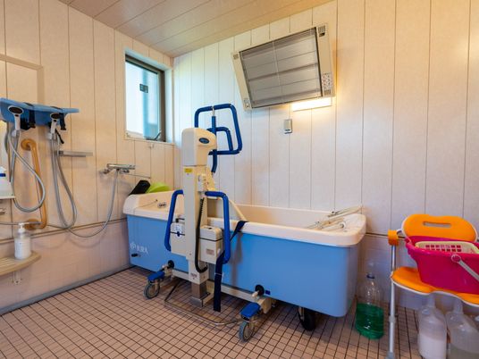 車椅子対応の浴室