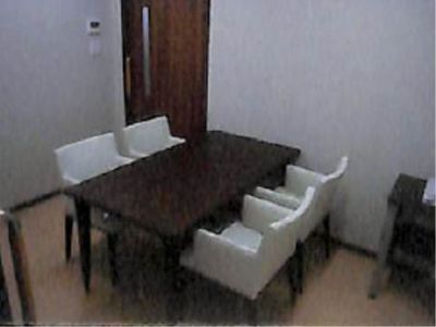 会議用テーブルと椅子