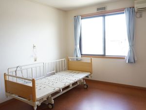 清潔感ある明るい居室
