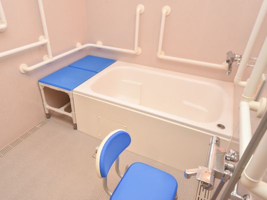 安全に配慮した浴室