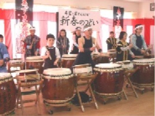和太鼓演奏の活動風景
