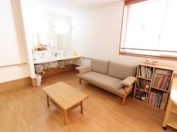 明るいリビングスペース