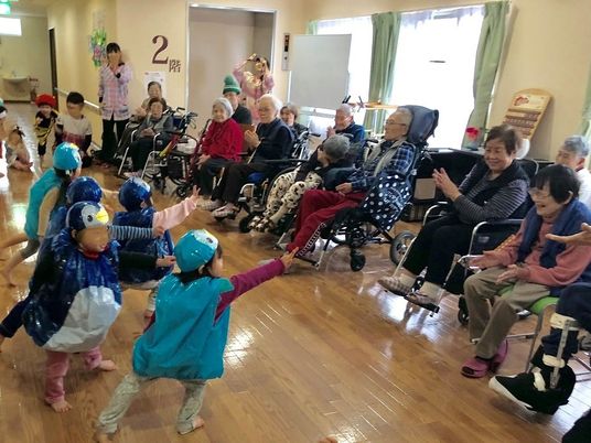 交流活動の多目的室