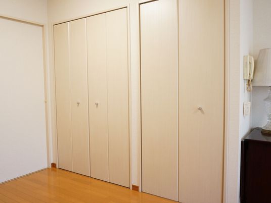 洋室のクローゼット