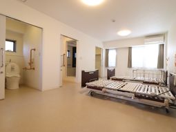 居室の広々としたスペース