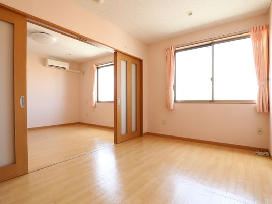 明るい空間の居室