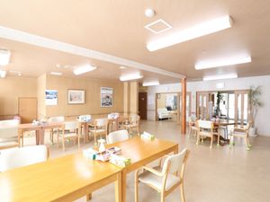 広々とした食堂の様子