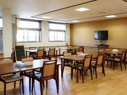 暖かみのあるダイニングルーム