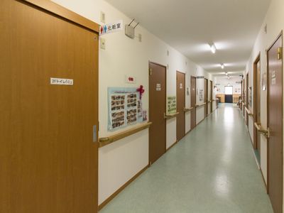 廊下のきれいな施設