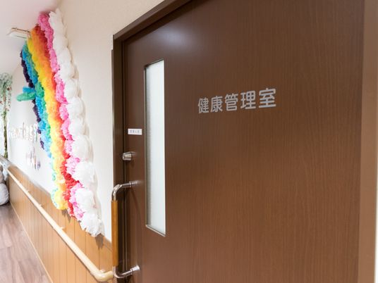 色とりどりの飾り廊下