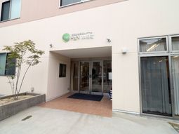 エントランス正面