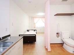 清潔な個室の居室