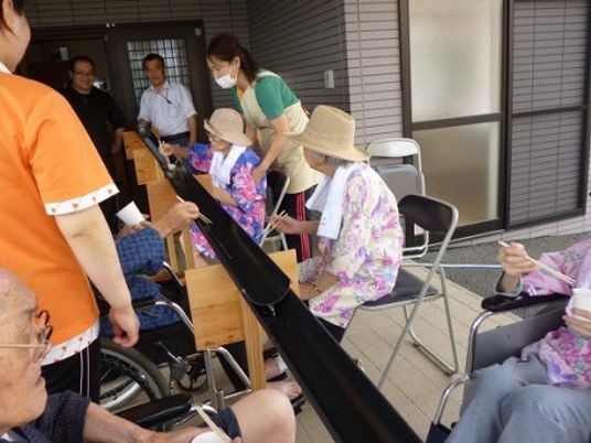 屋外でのリフレッシュ活動