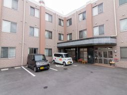 清潔感ある建物正面