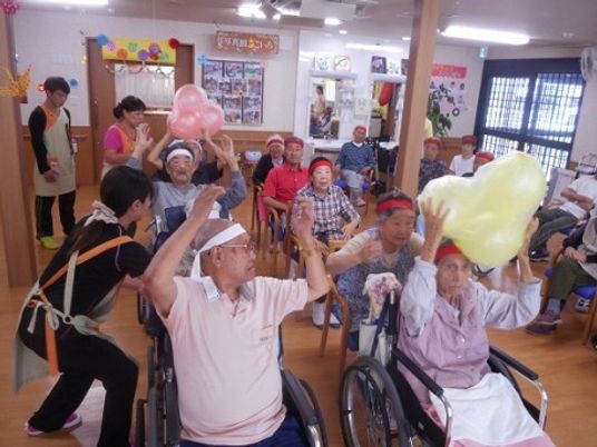 元気な様子の多目的室