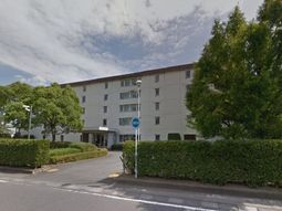 清潔感のある建物の外観