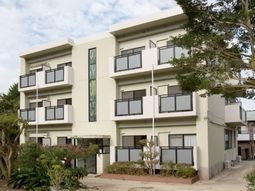 清潔感のある建物外観