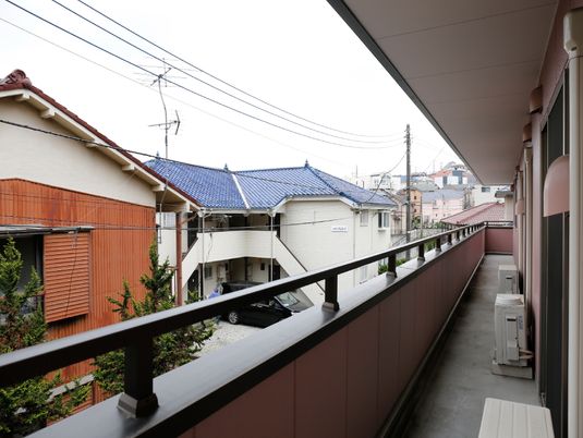 居宅の景色を望むバルコニー